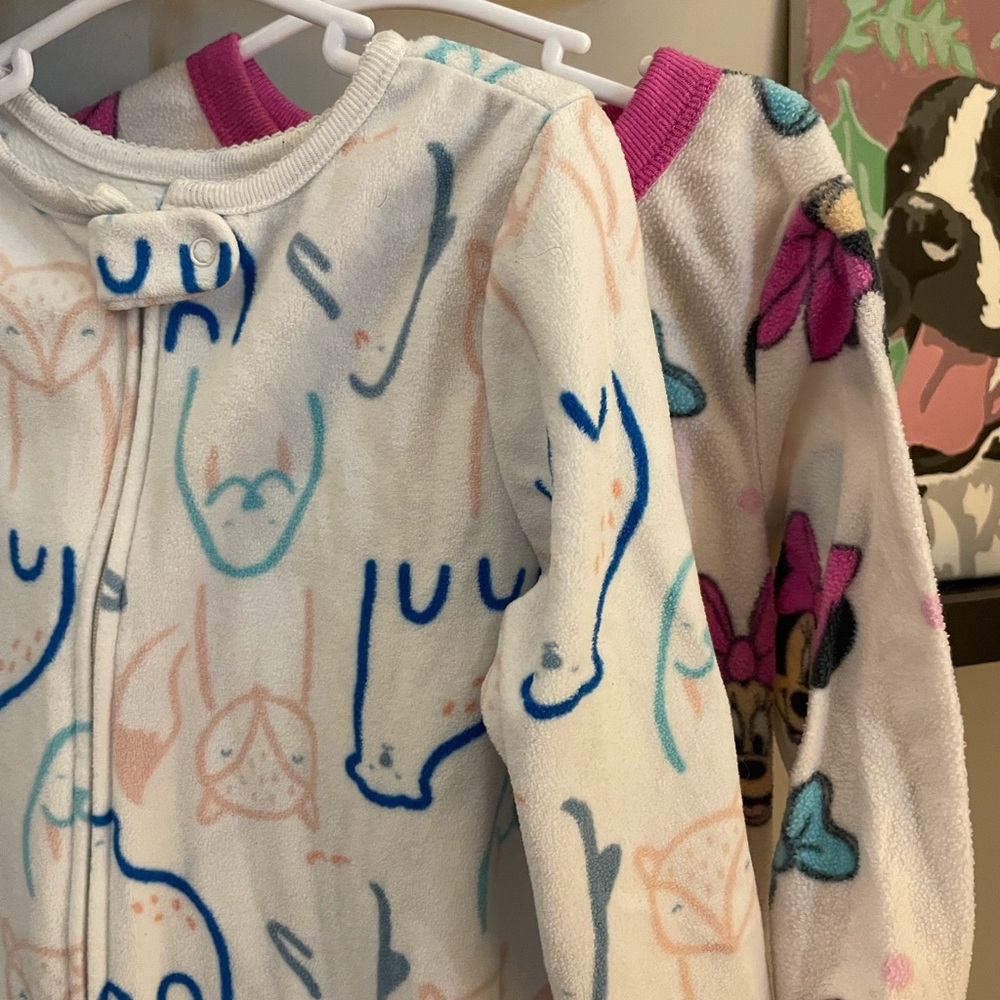 Bundle of Fleece PJs (2T)